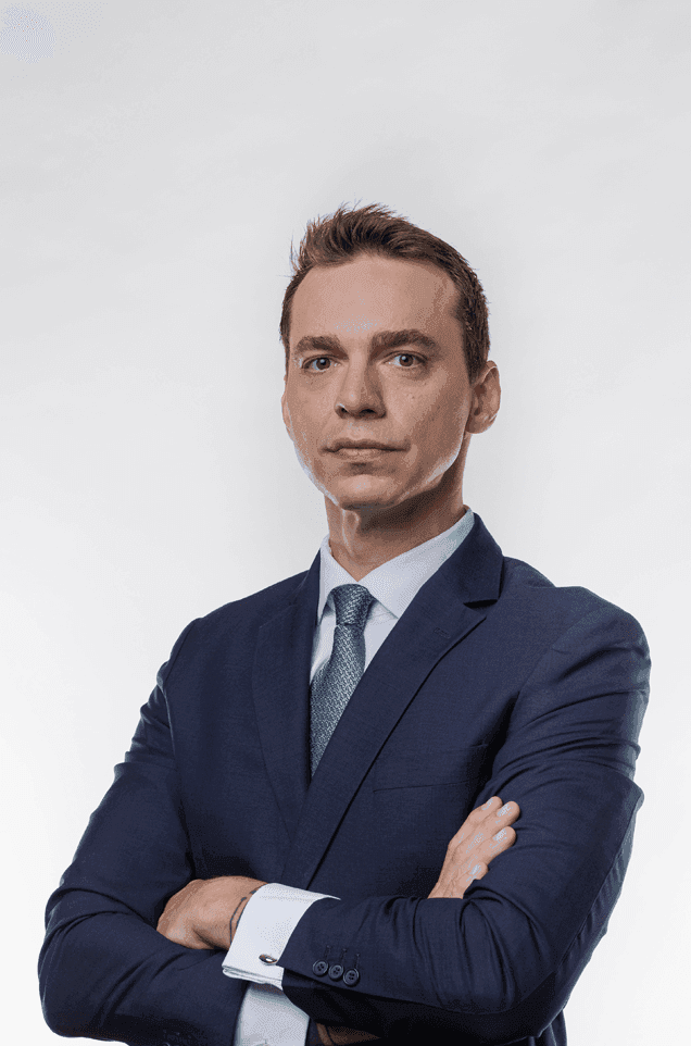 Guilherme-Cooke_PowerPoint_636x962.png